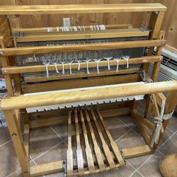 Loom for weaving