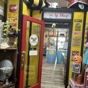Merry Go Round Antique Mall - Attached candy shop - Antiques Near Me - Bakersfield, California