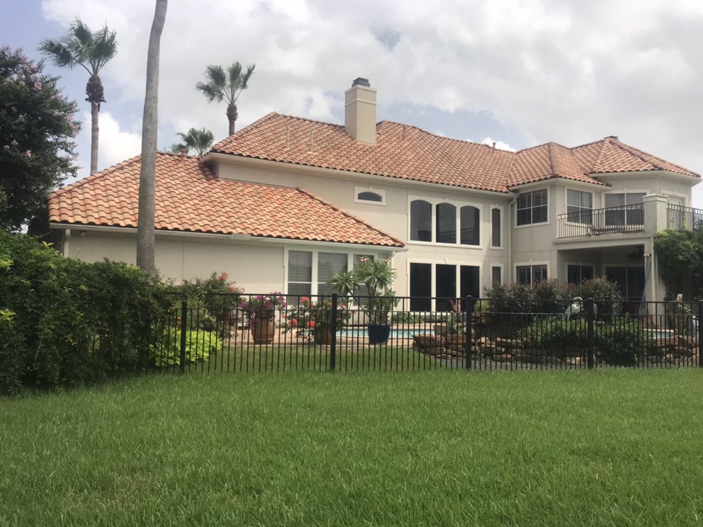 Slide of Katy Memorial Roof Cleaning & Power Washing