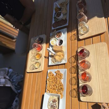The Georgia Winery - 3 flights of wine and all 3 appetizers! - Wineries Near Me - Ringgold, Georgia