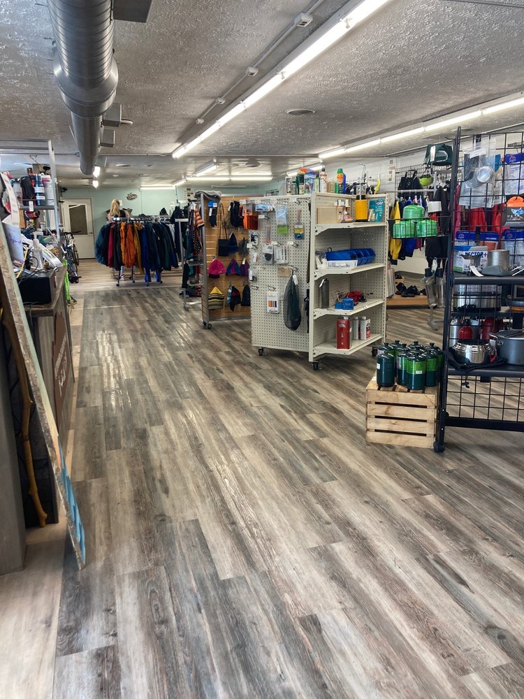 OUTDOOR GEAR REVIVAL Updated August 2024 10 Reviews 5710 Kingston