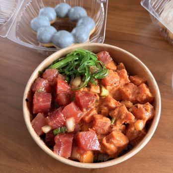 Modo Hawaii - Black sesame mochi donut and half and half poke - Donuts Near Me - San Francisco, California
