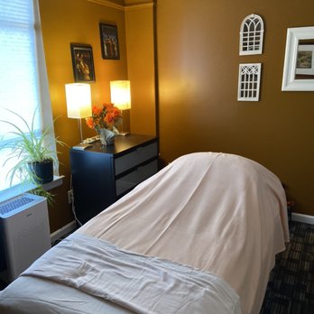 Shadow & Trees Massage Therapy - Massage Therapy Near Me - Newington, Connecticut Shadow & Trees Massage Therapy - Massage Therapy Near Me - Newington, Connecticut