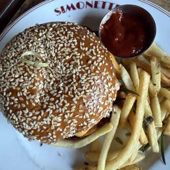 Simonette - Burger - French Near Me - Culver City, California