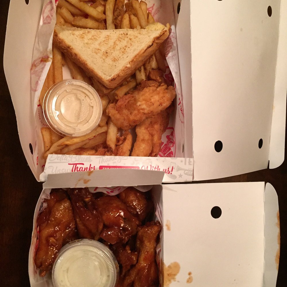Slim Chickens - Chicken, sauce and toast for $6? 10 wings for a little more? Yes, please! - Southern Near Me - Hurst, Texas Slim Chickens - Chicken, sauce and toast for $6? 10 wings for a little more? Yes, please! - Southern Near Me - Hurst, Texas