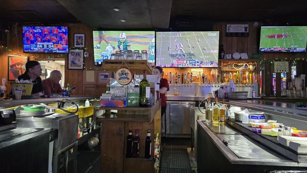 Bryson's Irish Pub by null