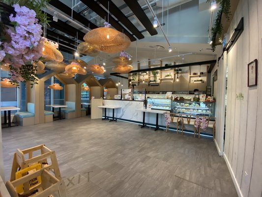 L'OTUS Cake Boutique Burnaby by null