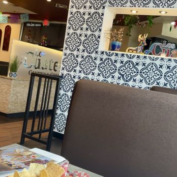 Los Cuates Cantina & Grill - Mexican Near Me - Tulsa, Oklahoma