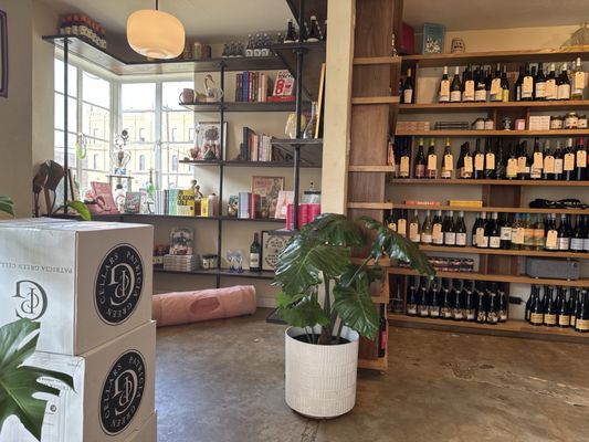 Best Little Wine & Books by null