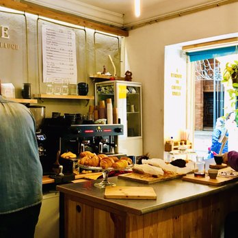 Mía Coffee Shop - Coffee & Tea Near Me - Málaga, Massachusetts Mía Coffee Shop - Coffee & Tea Near Me - Málaga, Massachusetts