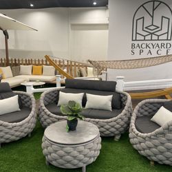 Backyard Space - Lounge set