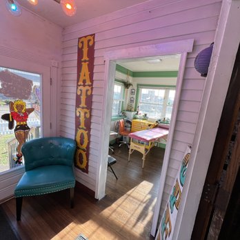 PURPLE HEART TATTOO - Updated December 2025 - 74 Photos & 18 Reviews ...