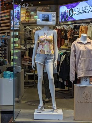 VOLCOM - Updated January 2026 - 642 Spectrum Center Dr, Irvine