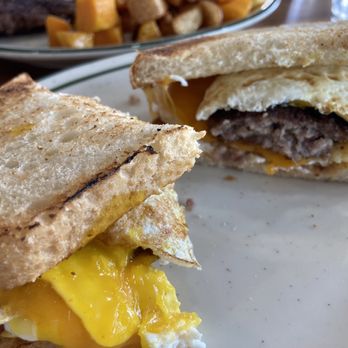 Bee’s Bakery Cafe - Bakeries Near Me - Oakhurst, California Bee’s Bakery Cafe - Bakeries Near Me - Oakhurst, California