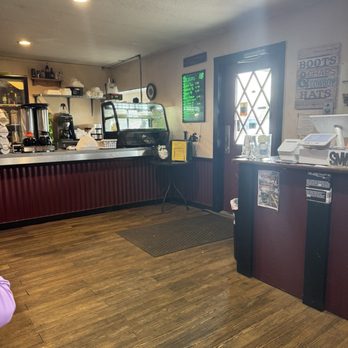 Green Valley Cafe - 1/2 front doors - Breakfast & Brunch Near Me - Sanger, Texas Green Valley Cafe - 1/2 front doors - Breakfast & Brunch Near Me - Sanger, Texas