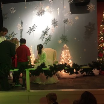 Legendary Santa - First you see the snow queen before meeting Santa! - Museums Near Me - Richmond, Virginia Legendary Santa - First you see the snow queen before meeting Santa! - Museums Near Me - Richmond, Virginia
