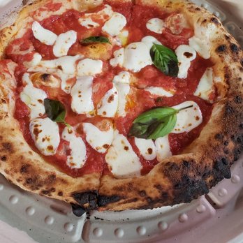 Fly Guy Pizza Pie - Marguerita - Pizza Near Me - Orlando, Florida