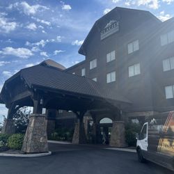 Glacier Highland - Glacier International Lodge
