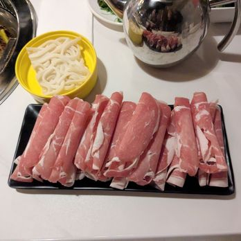 Nice 2 Meet U - Beef (?). - Hot Pot Near Me - Doraville, Georgia