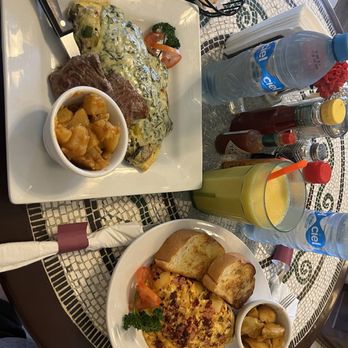 Kaffee Haus - Breakfast Omelettes one with steak and the other ham chorizo and bacon - Breakfast & Brunch Near Me - Puerto Peñasco, SON