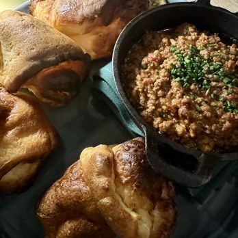 Ash & Vine - Sloppy joes - Wine Bars Near Me - Palm Springs, California