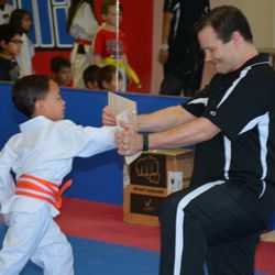 Champions Tae Kwon Do - BOARD BREAKING