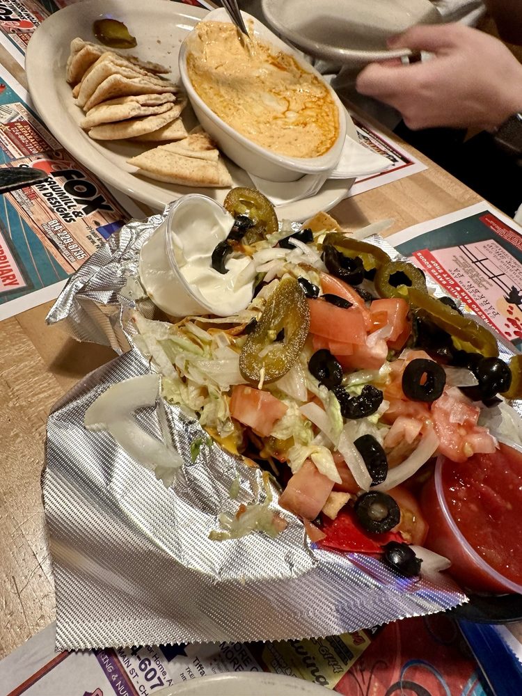 GINGER HILL TAVERN Updated October 2024 29 Photos & 82 Reviews 278 S Main St, Slippery