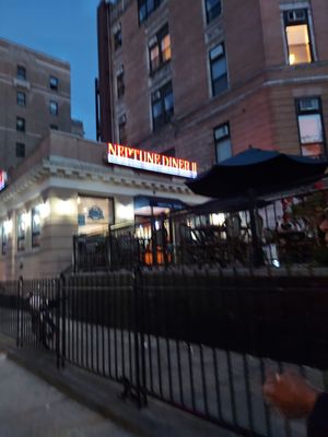 Neptune Diner II by null