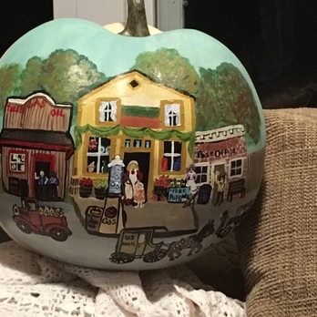 Flock to our house - Fall and folk art goes hand and hand Jon my opinion - Home Decor Near Me - Exeter, New Hampshire