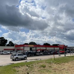 H-E-B - Beautiful day at H-E-B!