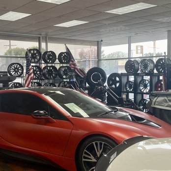 Car Castle - Sale's floor - Car Dealers Near Me - Fullerton, California Car Castle - Sale's floor - Car Dealers Near Me - Fullerton, California