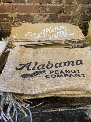 Alabama Peanut Co. by null