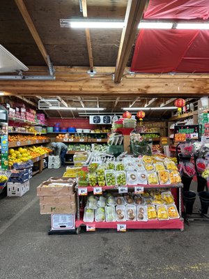 Lam's Seafood Market by null
