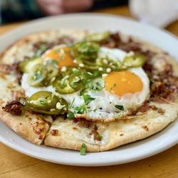 Brunch - AMAZING bacon pizza