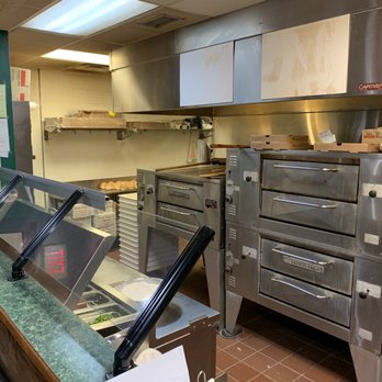Mario's Pizzeria - a view of the kitchen - Pizza Near Me - Orange, Virginia Mario's Pizzeria - a view of the kitchen - Pizza Near Me - Orange, Virginia