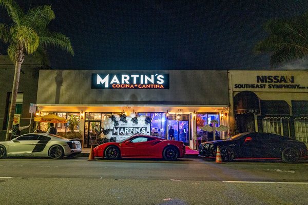 Martin's Cocina y Cantina by null