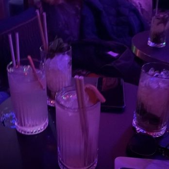 Malasaña | Sports Pub Madrid - Palomas - Sports Bars Near Me - Madrid, M
