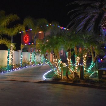 San Diego Holiday Lights - Holiday Decorating Services Near Me San Diego Holiday Lights - Holiday Decorating Services Near Me