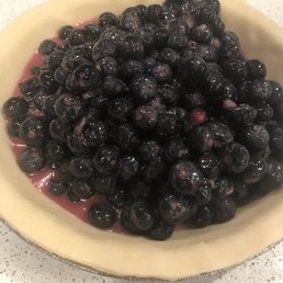 Fresh blueberry pie from farm to table in 2 hours. Fresh blueberry pie from farm to table in 2 hours.