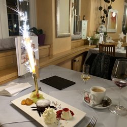 Restaurant Blume - Geburtstags-Überraschung: Nachtisch-Auswahl, inklusive Tischfeuerwerk-Fontäne :)