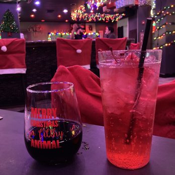 The Federal - Red wine and a Shirley temple with extra cherries :) - Burgers Near Me - Youngstown, Ohio The Federal - Red wine and a Shirley temple with extra cherries :) - Burgers Near Me - Youngstown, Ohio
