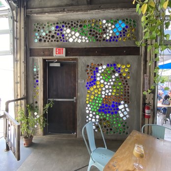 Gravity Bound Brewing - Indoor seating with beautiful wall - Brewpubs Near Me - Albuquerque, New Mexico