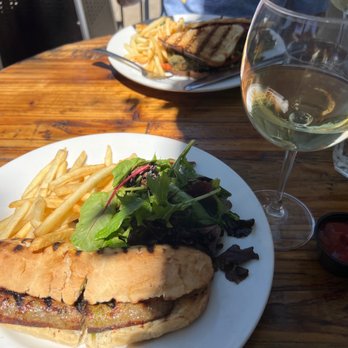 Brava Garden Eatery - 7/27/22 Choripan sandwich; Sauvignon Blanc, Argentina - Wine Bars Near Me - Pleasanton, California Brava Garden Eatery - 7/27/22 Choripan sandwich; Sauvignon Blanc, Argentina - Wine Bars Near Me - Pleasanton, California