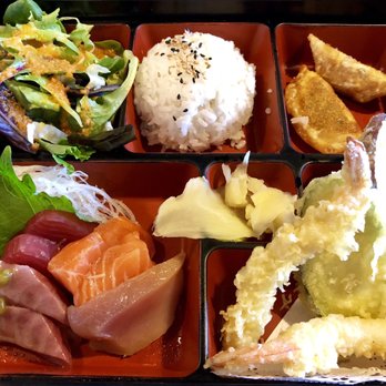 Kuru Kuru Sushi - Lunch combo - Sushi Bars Near Me - Burbank, California Kuru Kuru Sushi - Lunch combo - Sushi Bars Near Me - Burbank, California