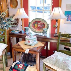 New Fairfield Community Thrift Shop
