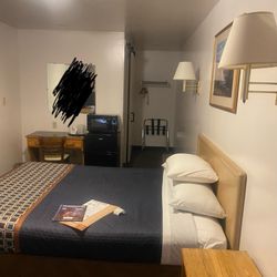 Mecca Motel in Colorado Springs gift card