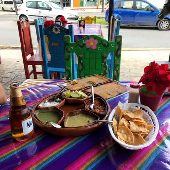Tacun - Chips and salsa for the table - Mexican Near Me - Cancún, ROO Tacun - Chips and salsa for the table - Mexican Near Me - Cancún, ROO