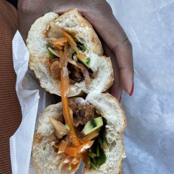 Mom's Pho & Banh Mi - BBQ pork - Vietnamese Near Me - Oakland, California