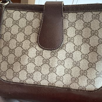 Gucci - Posted with review 09/26/26 it doesn't matter real or knock off cause it is quality in my eyes. - Leather Goods Near Me - New York, New York