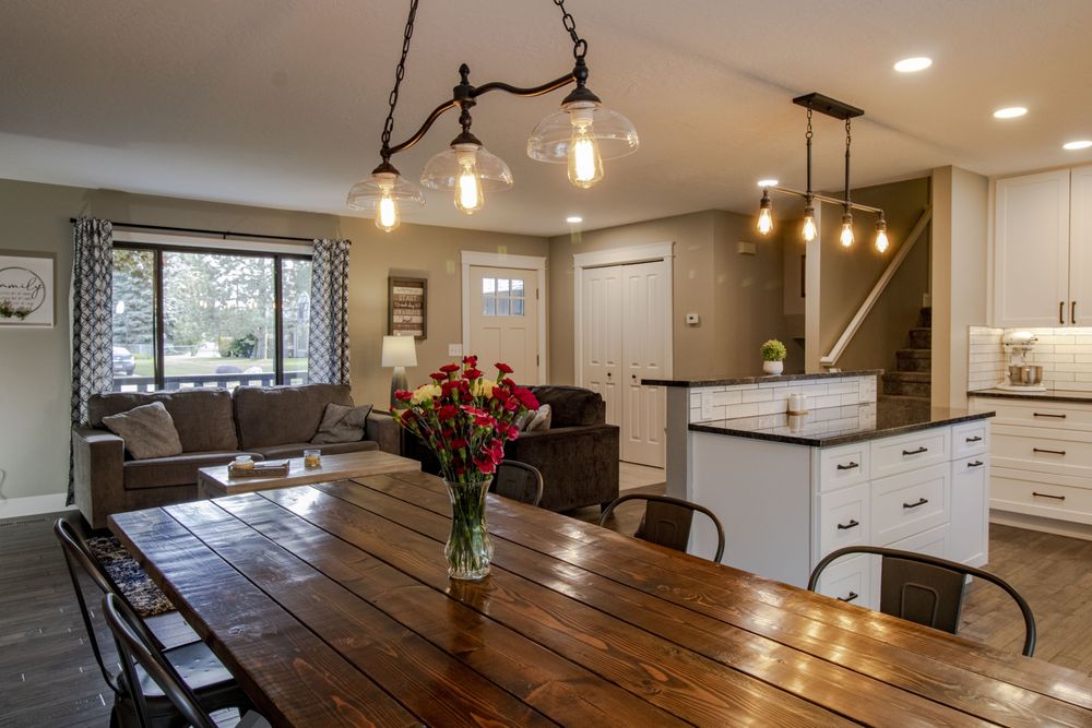 PETER HAGESTAD BERKSHIRE HATHAWAY HOMESERVICES Updated July 2024